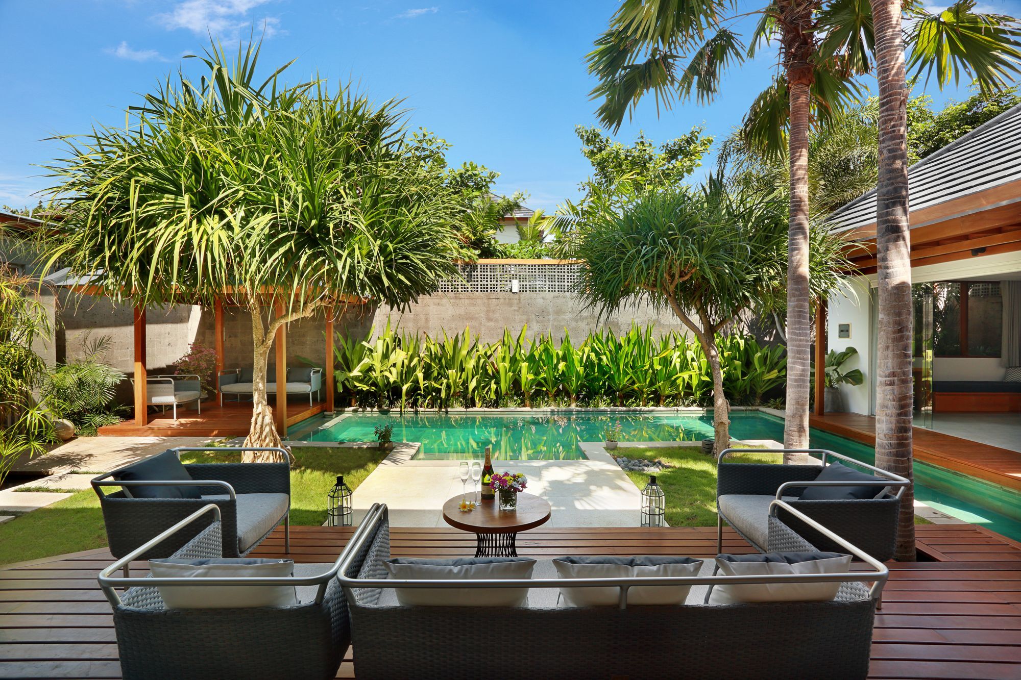 Villa Odyssey Семіньяк Екстер'єр фото